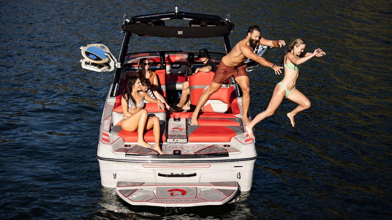 2023 Centurion Ri245 | Revolution Innovated Wake Boat #wakesurfing #familybonding #betterlife