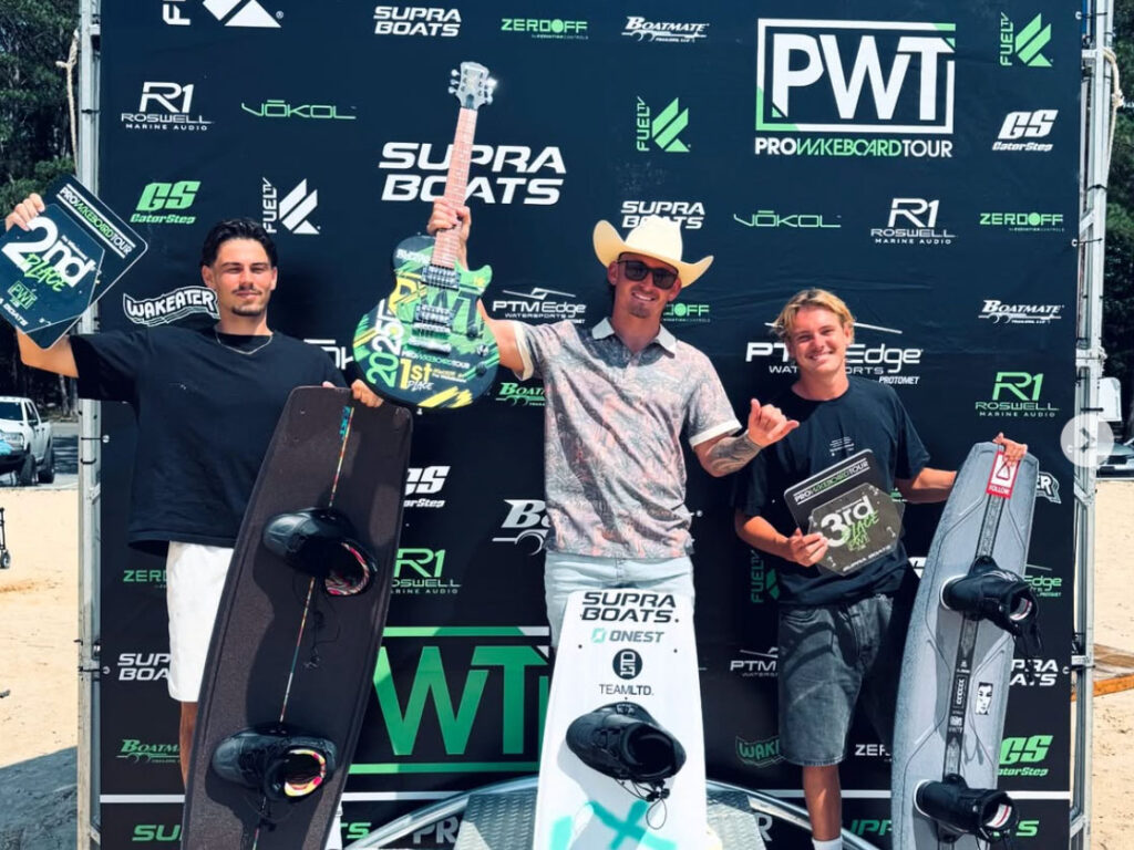 Nic Rapa on the PWT podium